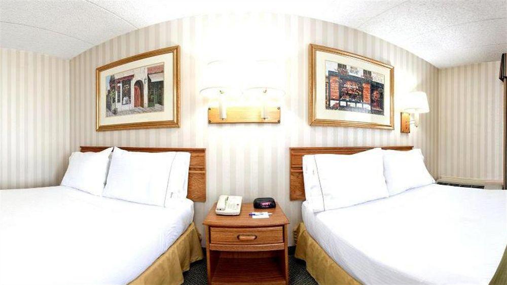 Holiday Inn Express Hotel & Suites Philadelphia - King Of Prussia By Ihg Exteriér fotografie