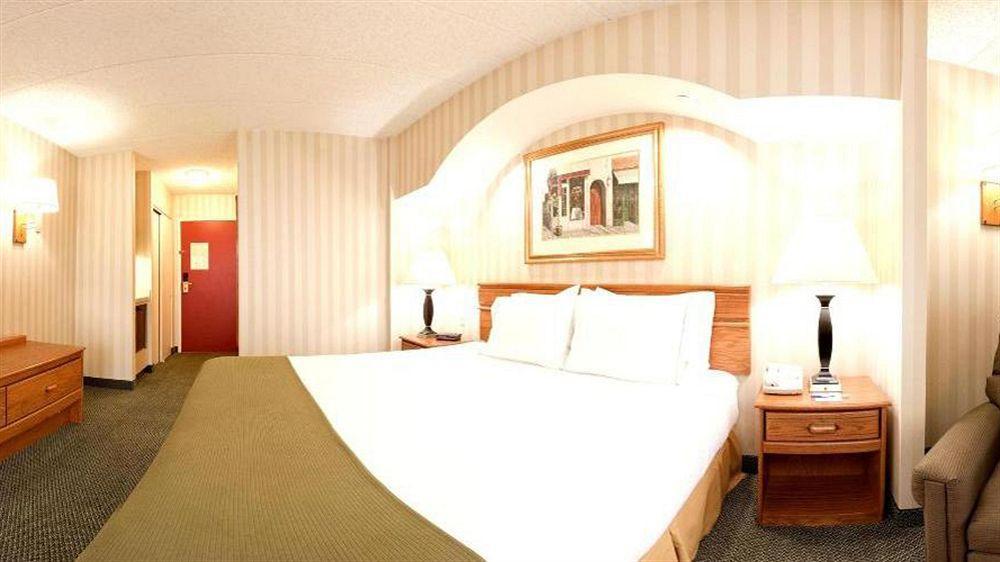 Holiday Inn Express Hotel & Suites Philadelphia - King Of Prussia By Ihg Exteriér fotografie